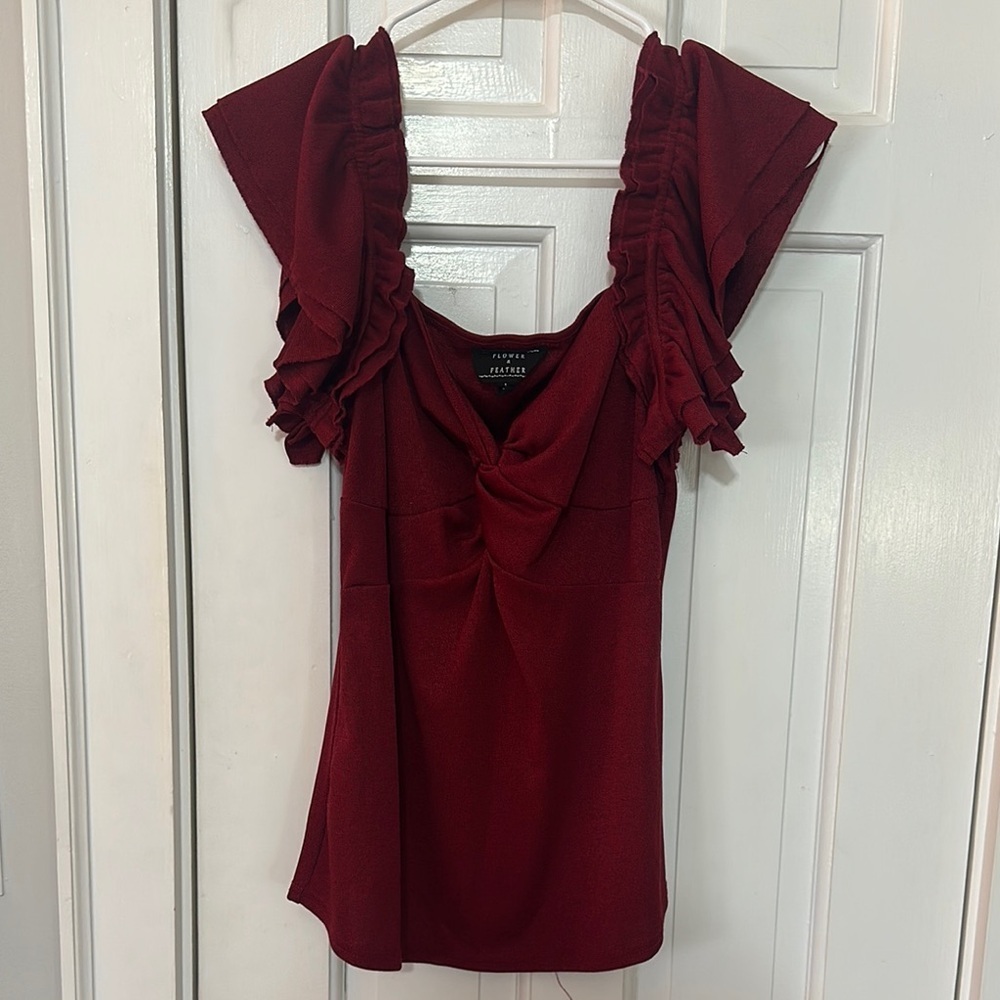 Flower & Feather blouse size large